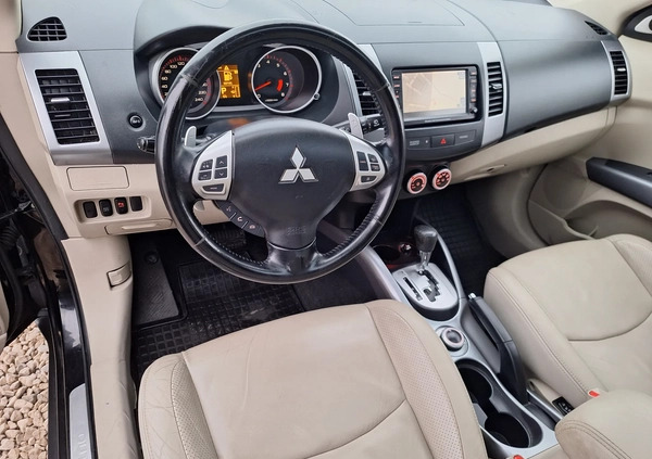 Mitsubishi Outlander cena 30900 przebieg: 184000, rok produkcji 2007 z Kutno małe 781